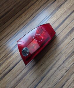 2000-2006 Audi TT Quattro Right Passenger Replacement Tail Light OEM *NOTE*