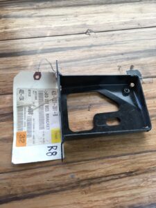 2008-2015 Audi R8 Radiator Mounting Bracket Lower 420121261B OEM