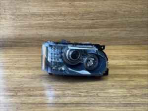 2010-2011 Land Rover L322 Xenon Headlight Front Right Side AH4213W029CC OEM
