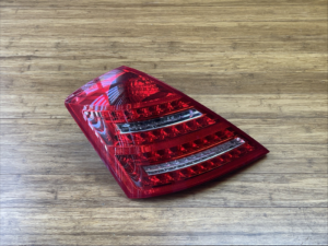 2010-2013 Mercedes S350 S400 S550 LED Tail Light Lamp Rear Left Side OEM