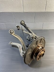 2010-2018 Mercedes E350 W212 Rear Left Driver Spindle Knuckle Hub OEM Original