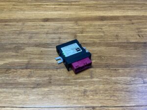 2010-2021 BMW Alpina B7 640i 650i X6 230i 320i X4 Fuel Pump Control Module OEM