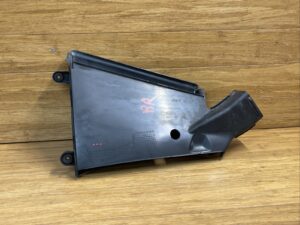 2011-2015 Audi R8 42 5.2L Spyder Right Air Intake Duct Tube OEM Vent Hose