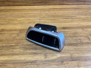 2011-2018 Porsche Cayenne 92A Air Vent Grille Console Front Right Side OEM