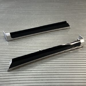 2011-2018 Porsche Cayenne 92A Door Trim Molding Rear Set of 2 OEM *NOTE*