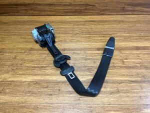 2011-2018 Porsche Cayenne 92A Seat Belt Retractor Black Rear Left Side OEM