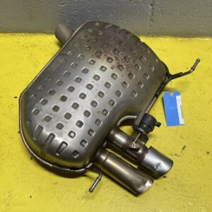 2012-2015 BMW X1 xDrive28I E84 SUV 2.0L L4 Gas AWD Exhaust Muffler OEM *NOTE*