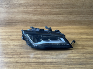 2012-2016 Audi A7 C7 3.0L AWD Headlight Lamp LED Assembly Front Right Side OEM