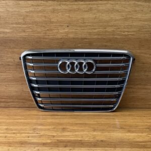 2013-2014 Audi S8 В4 Bumper Radiator Grille Assembly Front Center Side OEM