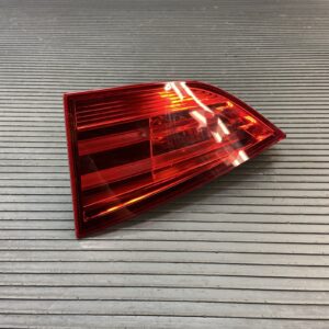 2013-2015 BMW X1 E84 Tail Light Trunk Lid Rear Right Inner 2990114 OEM *NOTE*