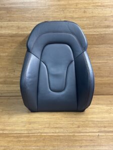 2014-2015 Audi R8 42 Front Right Upper Seat Leather Black Cushion OEM *NOTE*