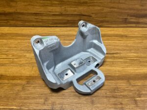 2014-2015 Audi R8 4S Rear Transmission Gearbox Support Mount Bracket OEM