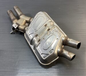 2014-2018 Audi A8L D4 3.0L Exhaust Muffler Pipe Section Cut Genuine OEM