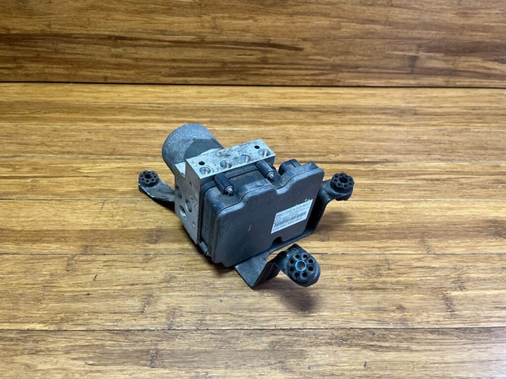 2014-2019 BMW X5 F15 ABS Anti Lock Brake Hydraulic Pump Module 137K Miles OEM