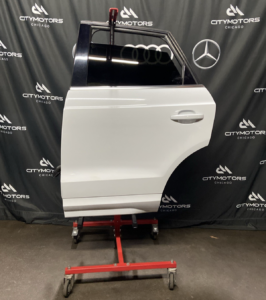 2015-2018 Audi Q3 8U Door Assembly W/ Glass Rear Left White LS9R OEM *NOTE*