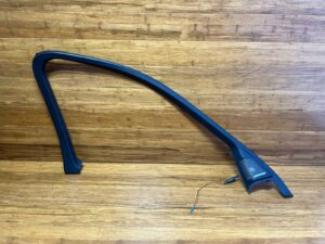 2015-2019 BMW X6M F86 Door Window Frame Trim W/ Speaker Front Left OEM *NOTE*