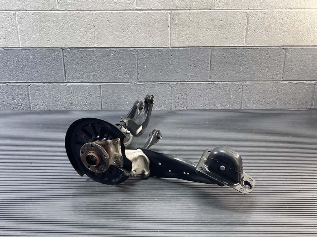 2015-2020 Audi S3 8V AWD Spindle Knuckle Wheel Hub Rear Right 94K Miles OEM