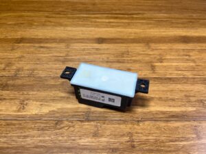 2015-2026 Mercedes C300 C400 S560 Voltage Converter Module Auxiliary Battery OEM
