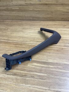 2016-2018 BMW X1 F48 Center Console Trim Cover ArmRest Panel OEM *NOTE*