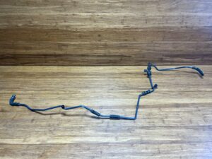 2016-2024 Audi R8 4S Left Side Coolant Breather Tube Line 4S0121081J OEM