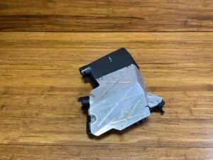 2016-2026 BMW X7 G07 3.0L Engine Air Intake Resonator Duct 8678922 OEM *NOTE*
