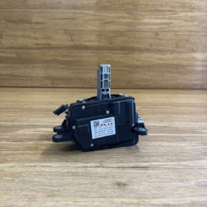 2017-2019 Audi Q7 4M Shift Gear Selector Automatic Transmission OEM 4M1713041E