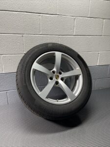 2017-2021 Porsche Macan 95B Rear Alloy Wheel Rim Disc 9J x 18 ET21 OEM *NOTE*