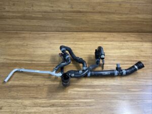 2017-2025 Audi Q7 4M Radiator Cooling Coolant Water Hose Tube Pipe W/ Valve OEM