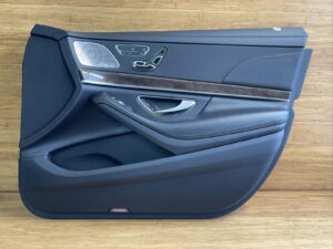 2018-2020 Mercedes W222 S560 Front Right Door Panel Card Trim OEM *NOTE*