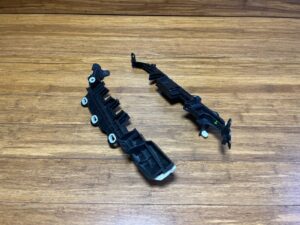 2018-2025 BMW M5 F90 Front Right & Left Lower Wire Wiring Guide Bracket Set OEM