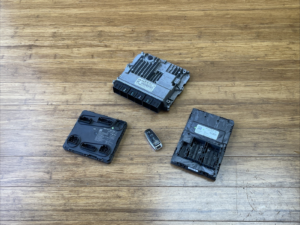2019-2019 Audi A8L D5 3.0L Engine Computer Control Module ECM ECU Set Of 4 OEM