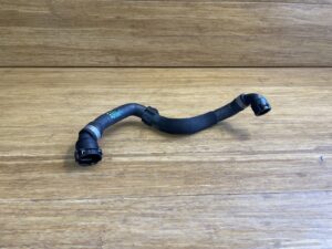 2019-2023 BMW X7 G07 3.0L Auxiliary Radiator Coolant Hose Tube Front Right OEM