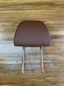 2019-2025 BMW X7 G07 Rear SECOND ROW RH Head Rest TARTUFO Merino OEM *NOTE*