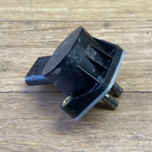 2019-2025 Mercedes A220 V177 Pressure Converter Solenoid Valve OEM Part