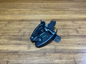 2019-2026 BMW X7 G07 Tailgate Trunk Lock Actuator Rear Left Side Lower OEM