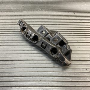 2020-2025 Audi Q7 4M Bumper Guide Mount Bracket Front Right Side 4M0807284D OEM