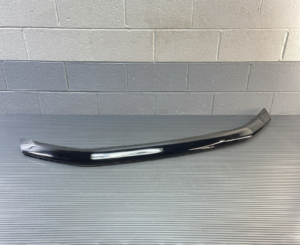 2022-2024 Volkswagen Atlas Front Hood Deflector Shield Tinted Black OEM *NOTE*