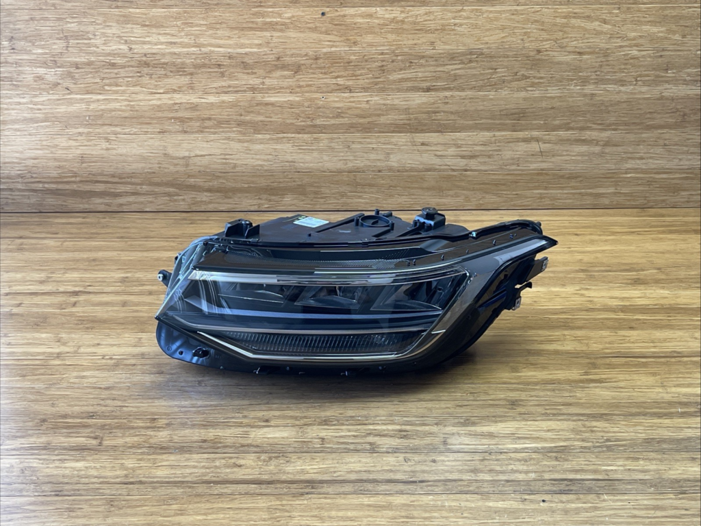 2022-2024 Volkswagen Tiguan LED Headlight Lamp Unit Front Left Side OEM *NOTE*