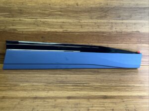 2022-2025 Audi Q4 e-tron Front Right Lower Door Molding Trim Genuine OEM *NOTE*