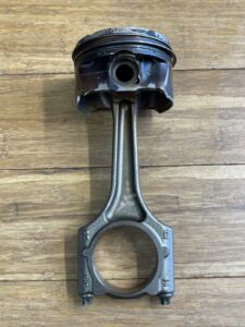 2022-2025 Audi Q5 80A 2.0L Engine Piston & Connecting Rod OEM 46k Miles