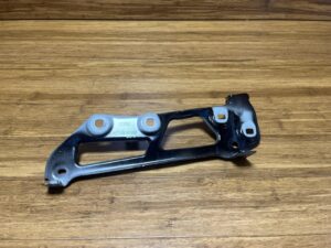 2023-2026 BMW X1 U11 Front Right Side Fender Mount Bracket Jet Black 668 OEM