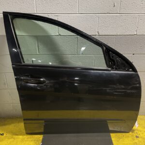 2006-2012 Mercedes R350 W251 Front Right Black Door Panel Assembly OEM