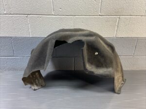 2006-2013 BMW 135i E88 Rear Right Fender Liner Splash Guard OEM Genuine