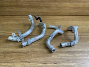 2008-2015 Audi R8 42 Spyder Coolant Pipe Line Hose Tube Set OEM 34k Miles