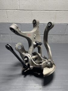 2009-2018 Audi Q5 8R AWD Spindle Knuckle Hub W/ Arms Rear Left 108K Miles OEM