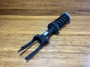 2011-2016 Porsche Cayenne 92A Suspension Shock Strut Absorber Front Right OEM
