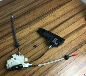 2011-2018 Audi A8 A8L S8 D4-Front Right Door Latch / Lock Actuator 4H1837016F