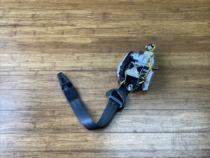 2011-2018 Audi RS7 C7 4.0L Seat Belt Retractor Black Front Right Side OEM