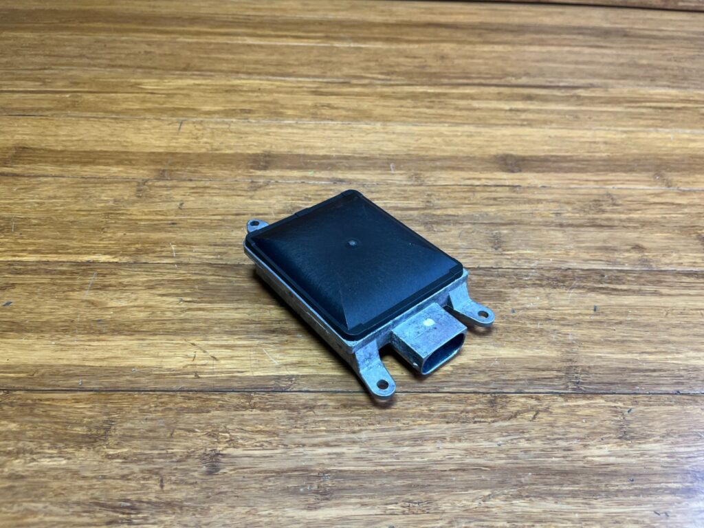 2011-2019 BMW X6M F86 Lane Change Blind Spot Radar Sensor Unit Rear Right OEM