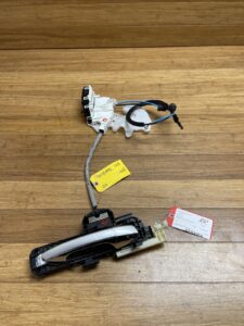 2012-2018 Mercedes CLS-Class Rear Right Door Handle W/ Lock Latch Actuator OEM
